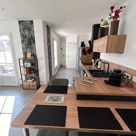 Prázdninový dům Chez Celine Et Frederic Maison 3 T2 45m2 *
